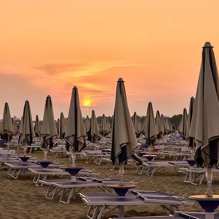 Relaxing Getaway By The Coast * Бибионе