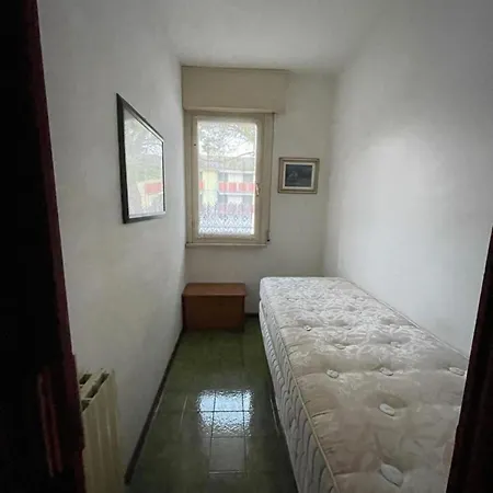 Relaxing Getaway By The Coast Apartment