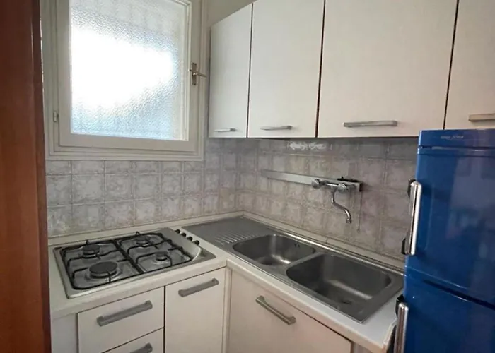 Relaxing Getaway By The Coast